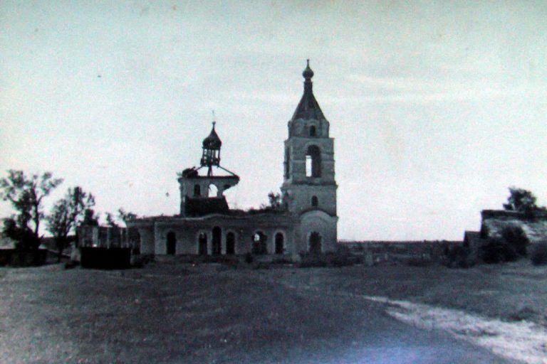Рождества Христова церковь в Иверовском, Старицкий район