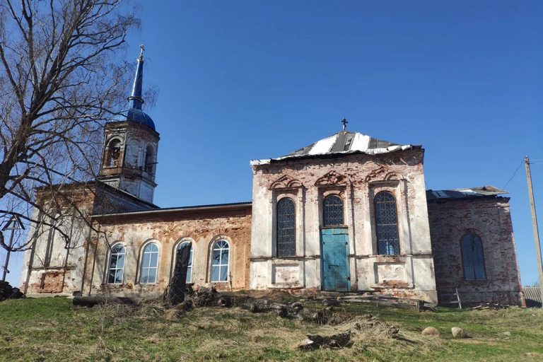 Воскресения Христова церковь в Мартюшине (Велецкий погост), Фировский район